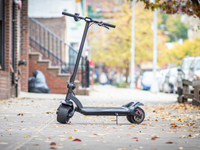 WideWheel Pro Review: No-Flat City Carver, Real-World Range