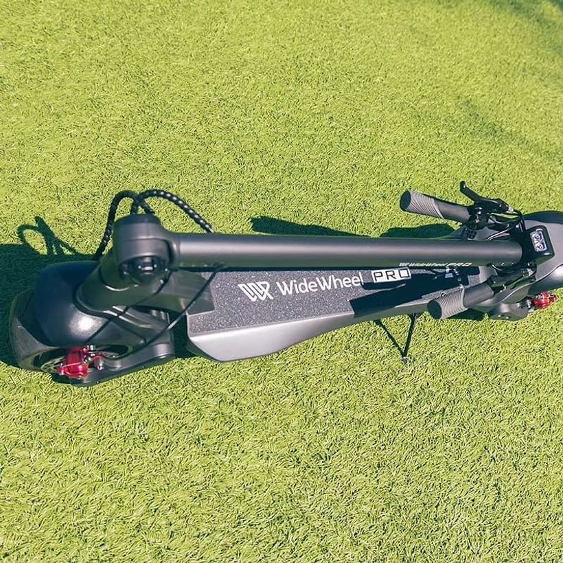 How Much Does an Electric Scooter Cost in 2025
