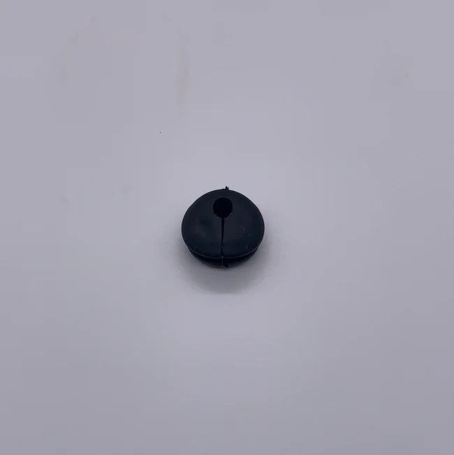 Mercane WW round cable rubber plug stem top (1 hole)